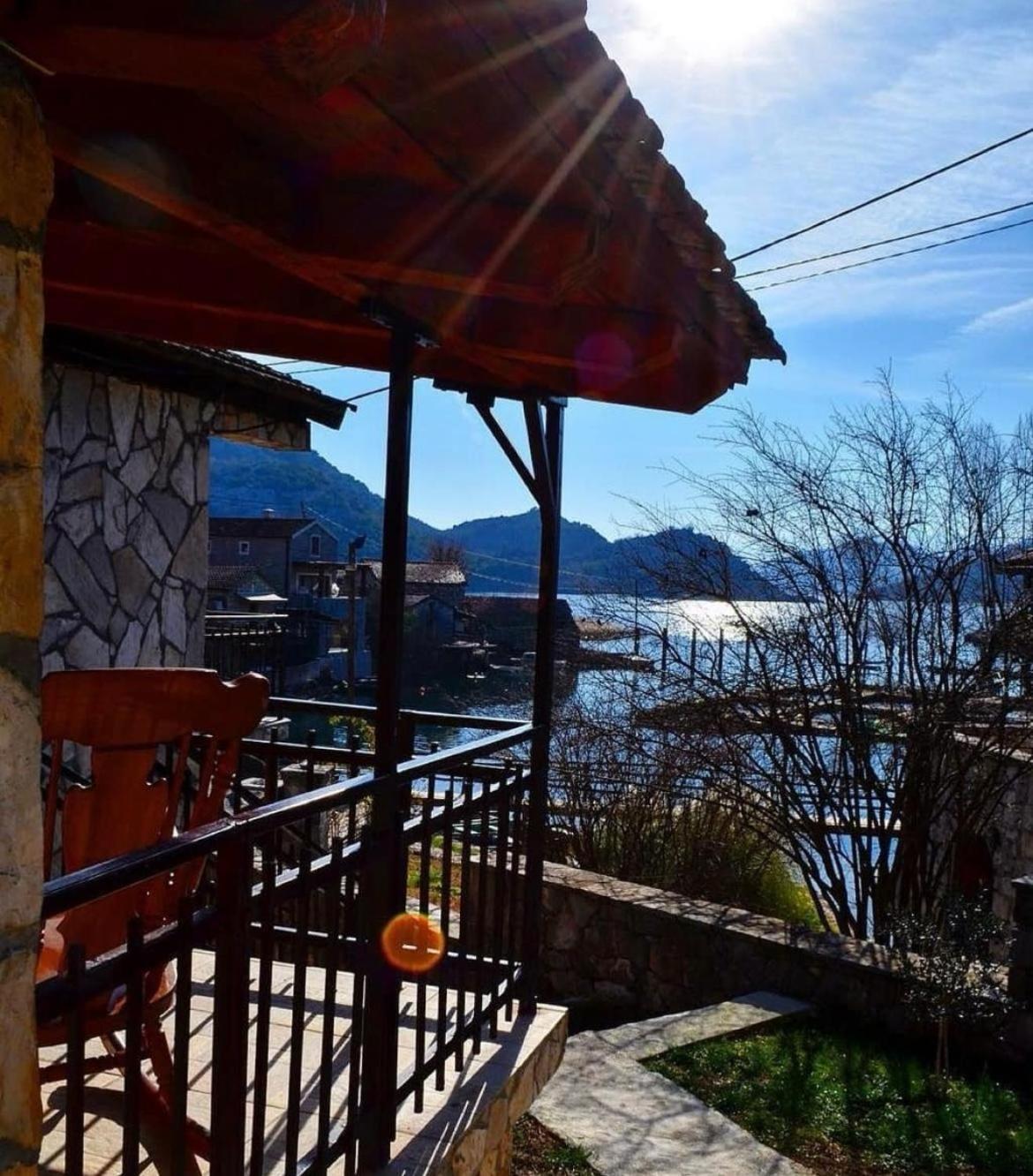 Lakeside Oasis Home Karuc Εξωτερικό φωτογραφία