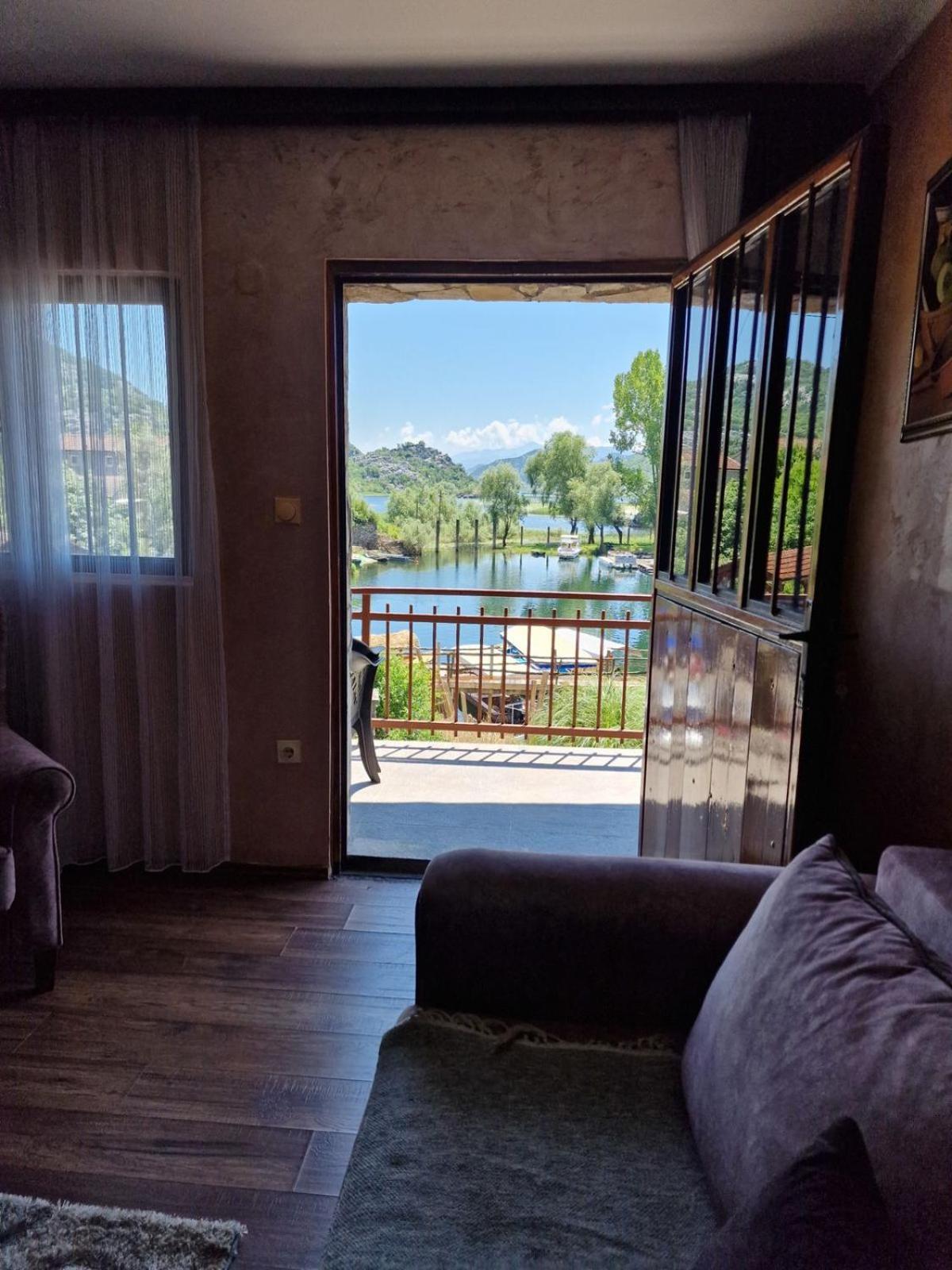 Lakeside Oasis Home Karuc Εξωτερικό φωτογραφία